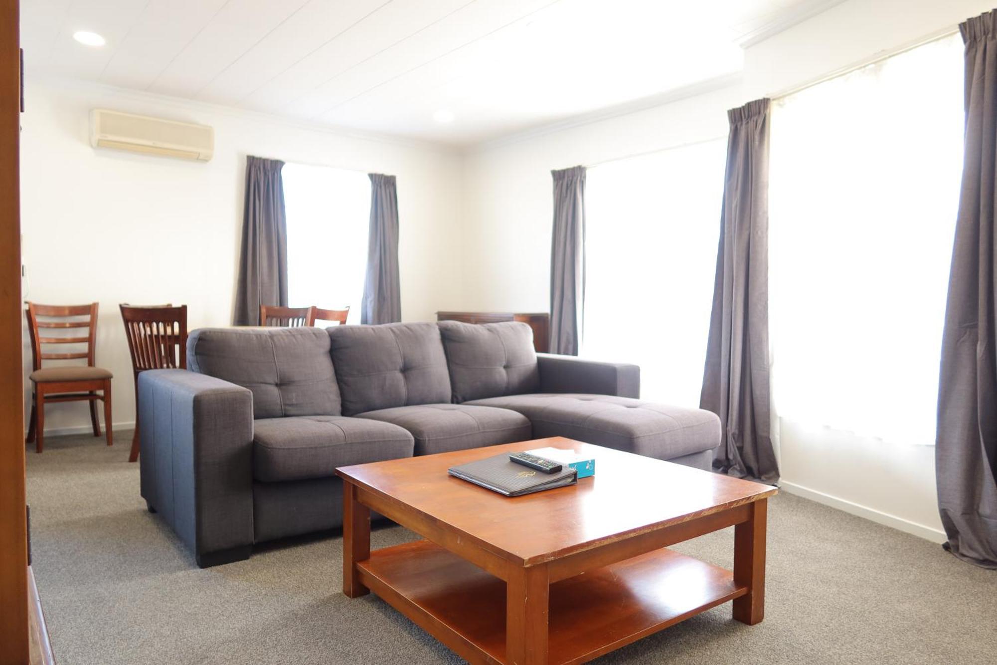 Colonial Motel Invercargill Bagian luar foto
