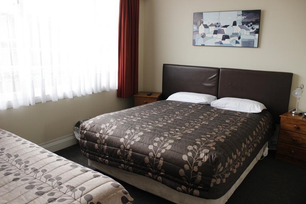 Colonial Motel Invercargill Bagian luar foto