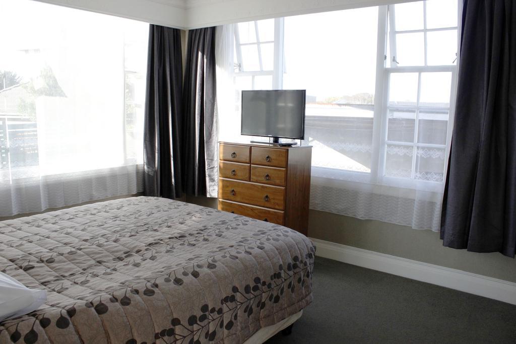 Colonial Motel Invercargill Bagian luar foto