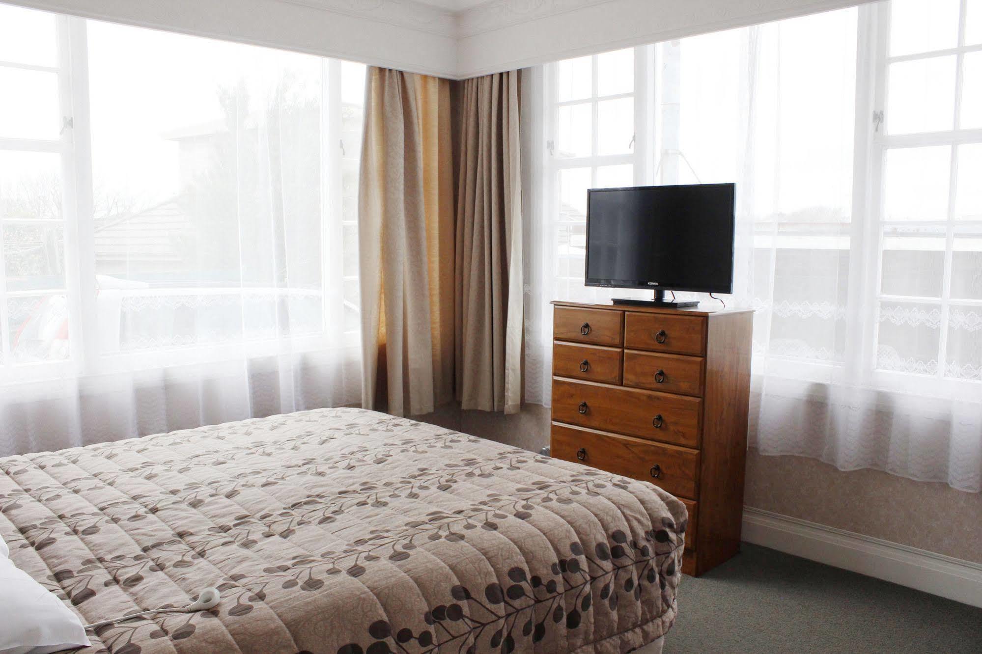 Colonial Motel Invercargill Bagian luar foto